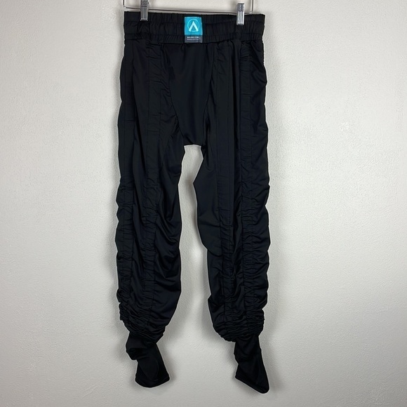 Agogie +20 Wearable Resistance Leggings - Picture 6 of 11